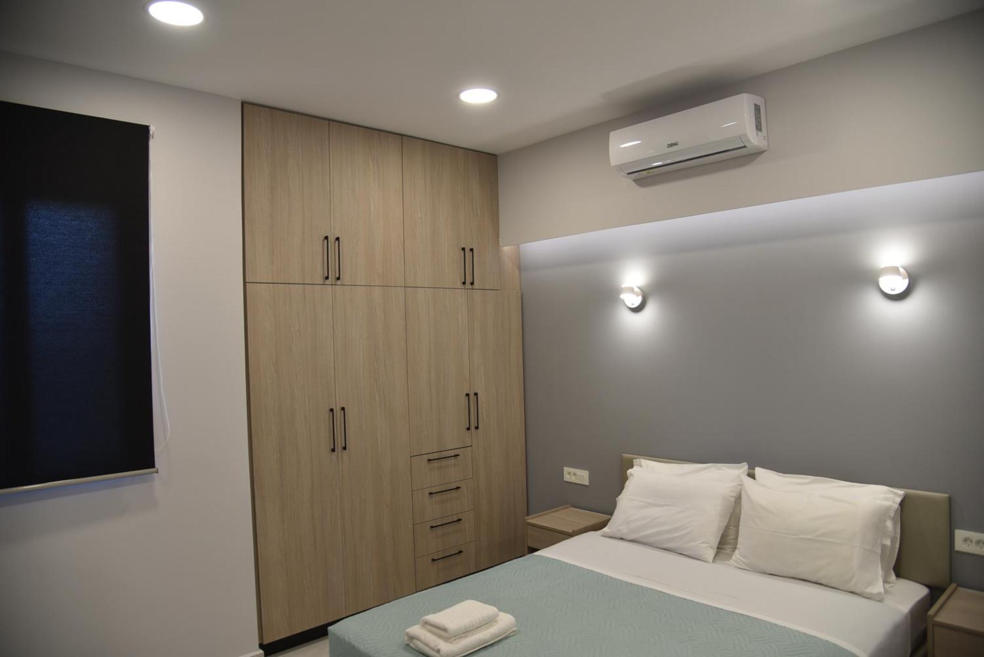 Pirgos Deluxe Apartment - Private Parking Киссамос Экстерьер фото