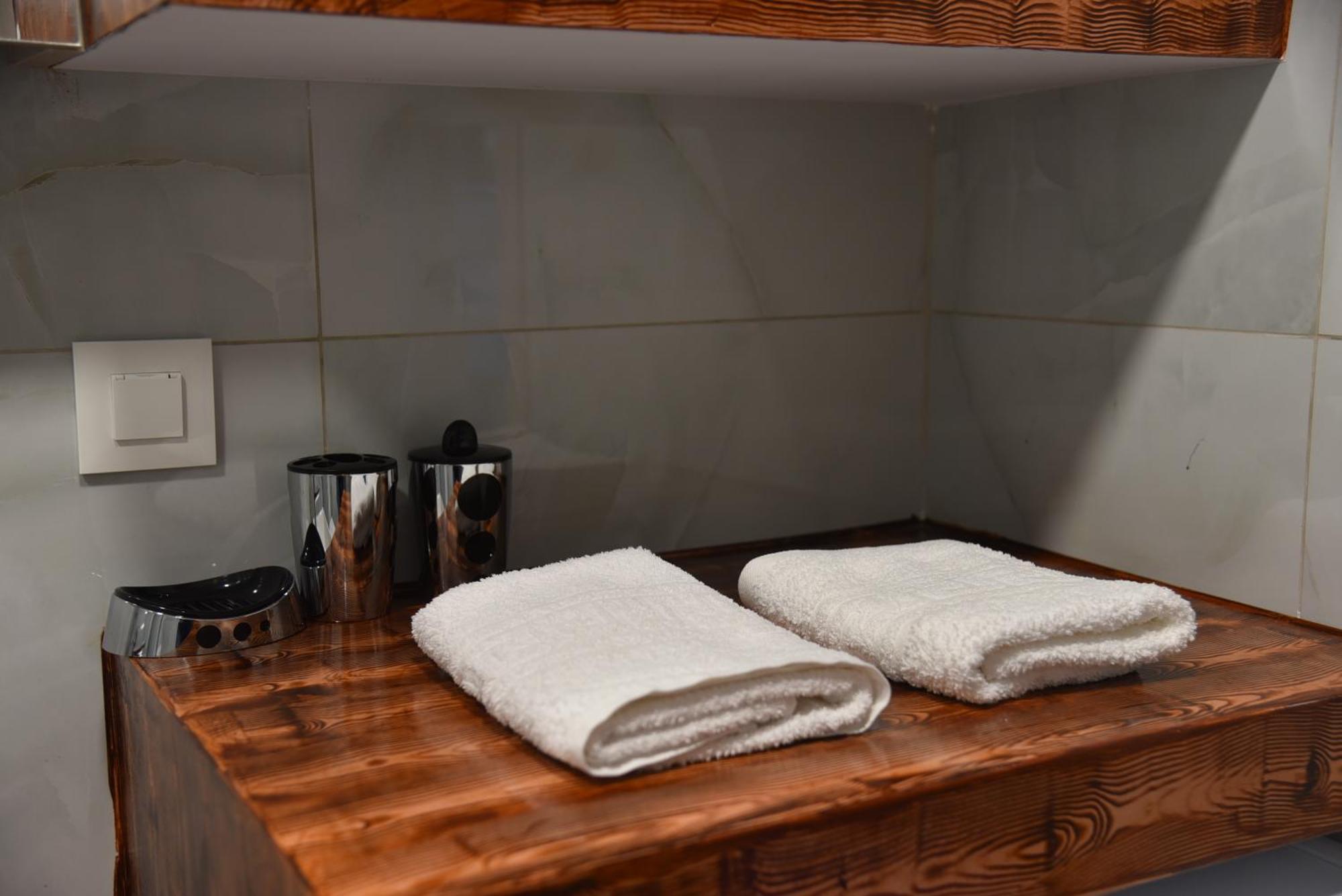 Pirgos Deluxe Apartment - Private Parking Киссамос Экстерьер фото