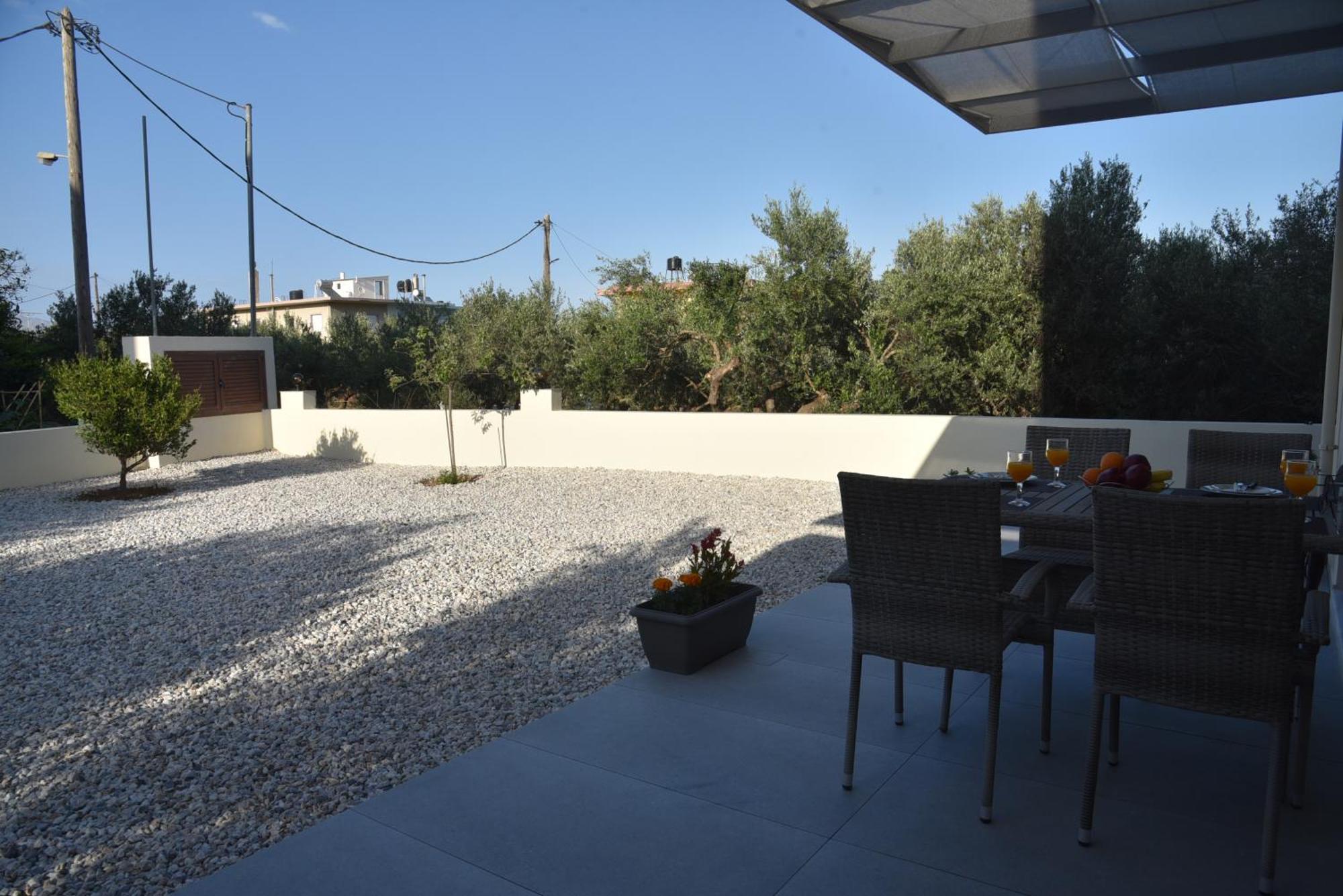 Pirgos Deluxe Apartment - Private Parking Киссамос Экстерьер фото