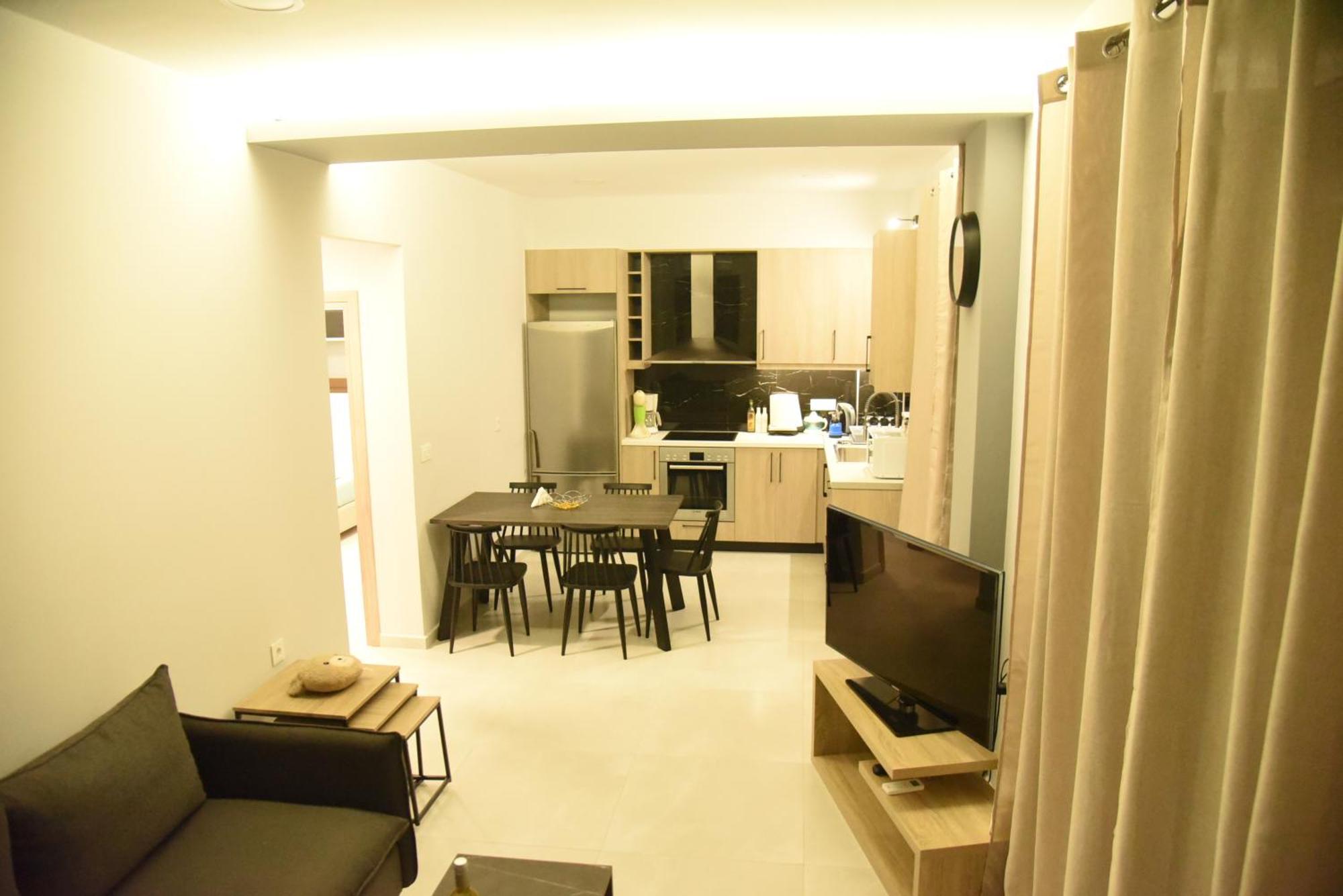 Pirgos Deluxe Apartment - Private Parking Киссамос Экстерьер фото